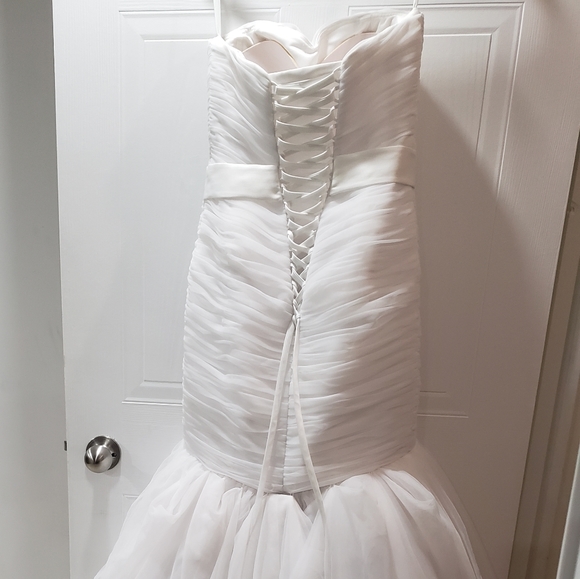 Mori Lee Wedding Dress - Picture 6 of 8